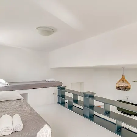 Holiday home And Seas: Zeos